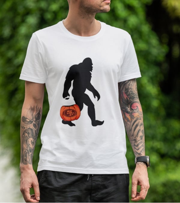 San Francisco 49ers Bigfoot Halloween Pumpkin T-Shirt