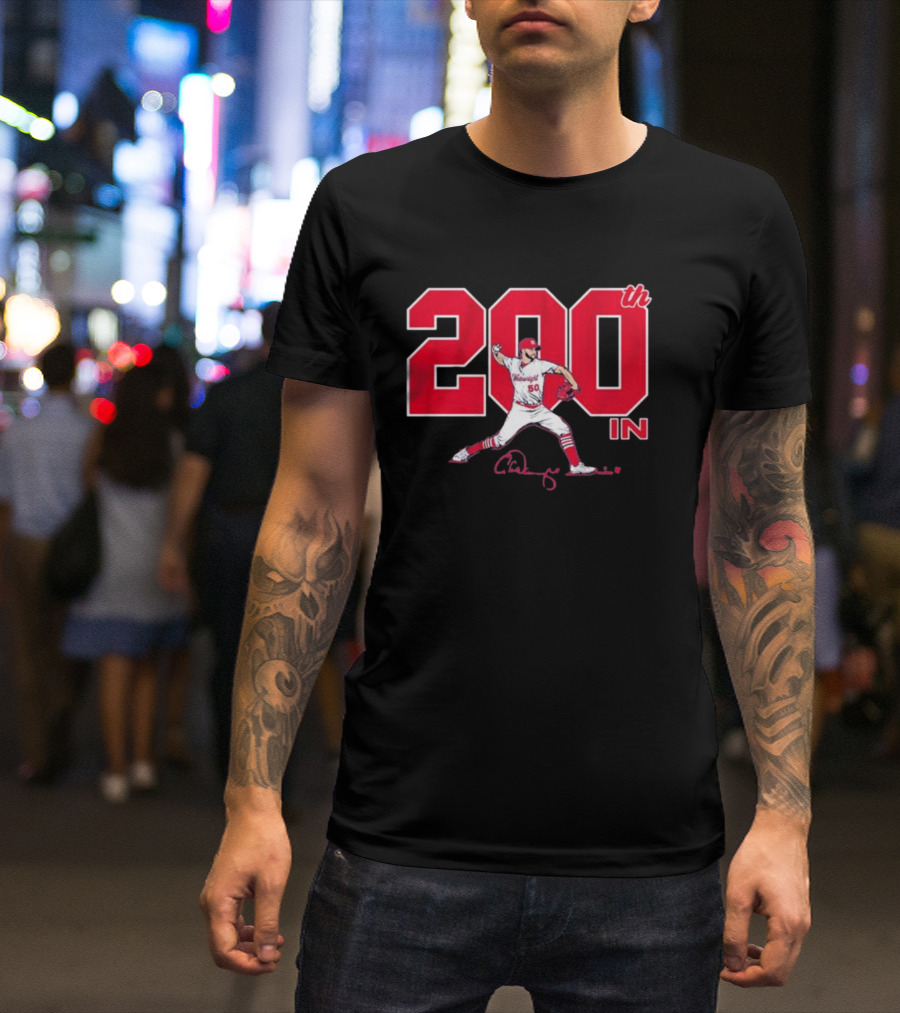 St. Louis Cardinals Adam Wainwright 200th Win Signature T-Shirt