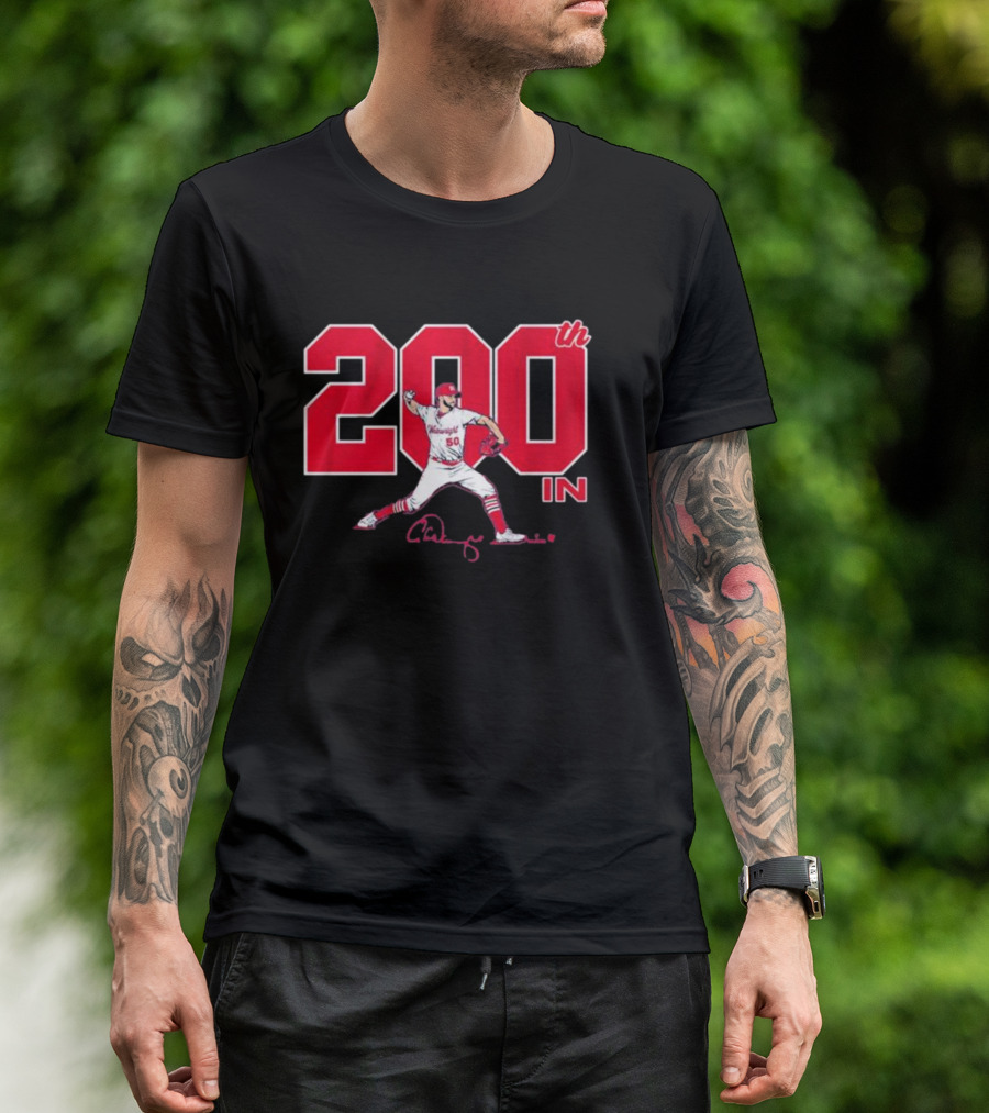 St. Louis Cardinals Adam Wainwright 200th Win Signature T-Shirt