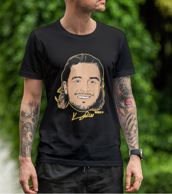 Kenny Pickett Swag Head Signature Présente T-Shirt