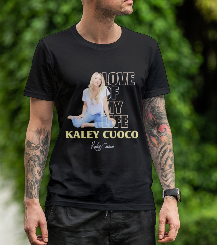 Kaley Cuoco Love Of My Life Sitting Casual Jeans Pose T-Shirt