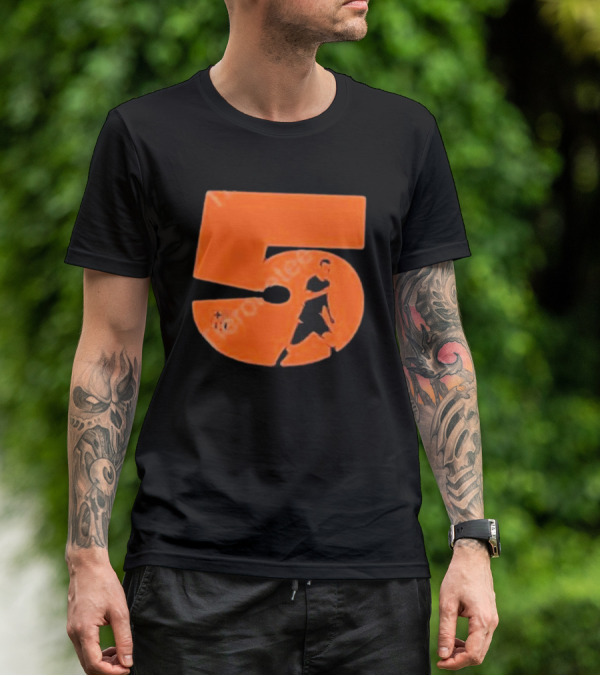 Sergio 5 Soccer Player Silhouette Orange T-Shirt
