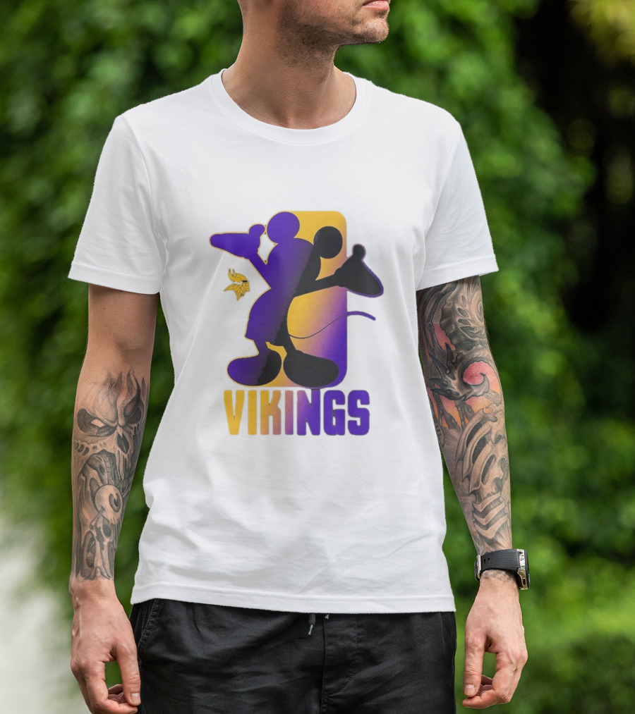 Mickey Mouse Vikings Minnesota Disney Cross Fade T-Shirt