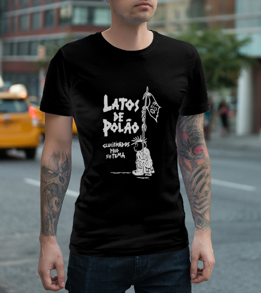 Latos de Polão Clucificados pelo Sistema 89 Flag Cartoon Drawing T-Shirt
