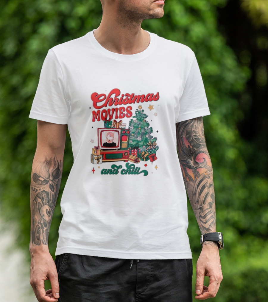 Christmas Movies And Chill Retro TV Christmas Tree Presents T-Shirt
