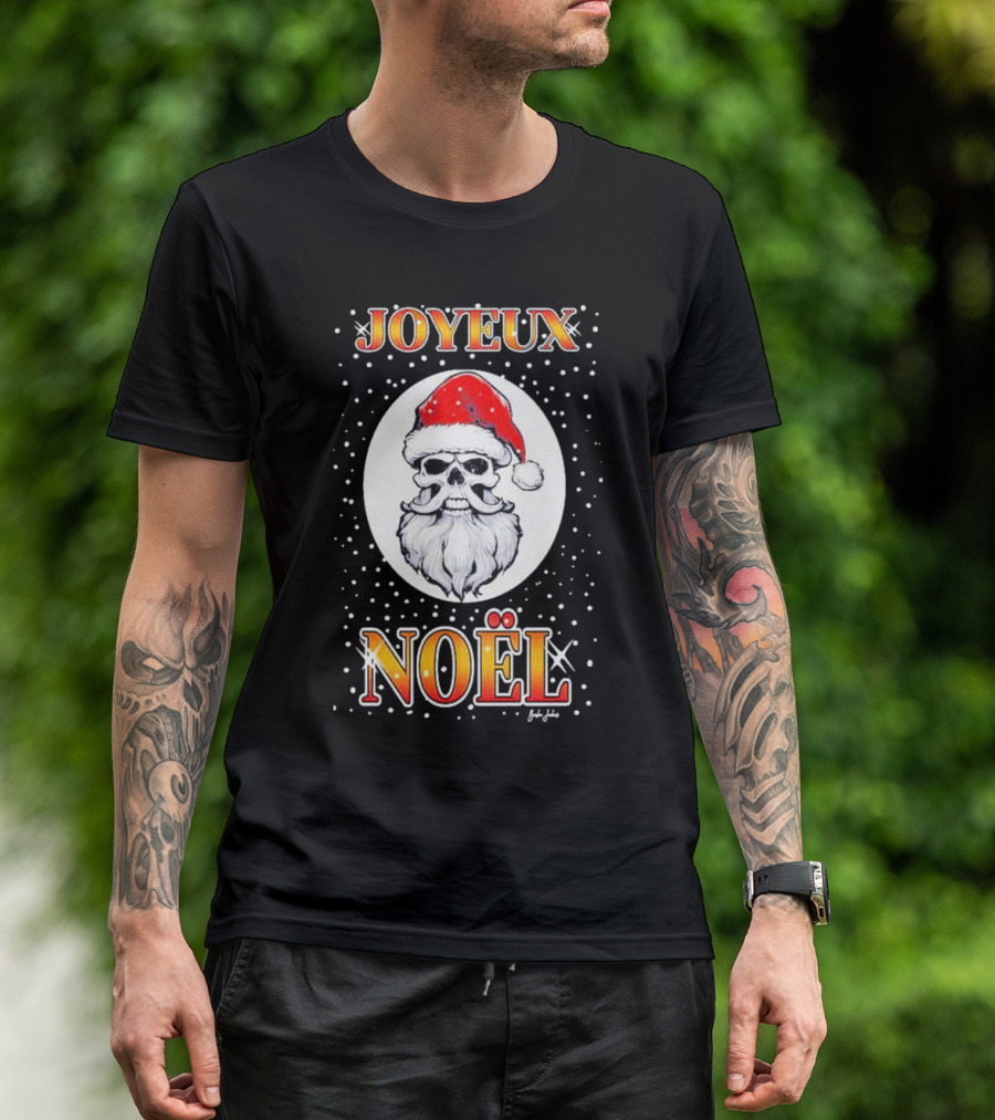 Joyeux Noël Skull Santa Hat Festive T-Shirt