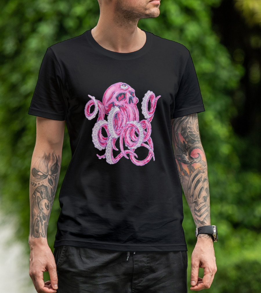 Deep Dark And Dangerous Ddd Red Octopus Skull Alien Tentacles T-Shirt
