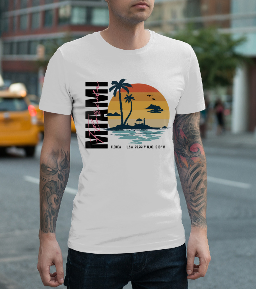 MIAMI FLORIDA U.S.A. 25.7617° N, 80.1918° W Sunset Palms Birds T-Shirt