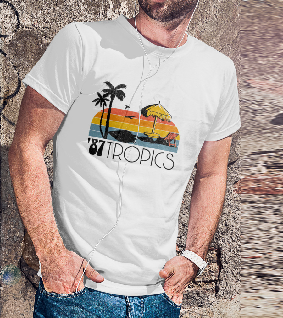'87 Tropics Sunset Palm Beach Umbrella Scene T-Shirt