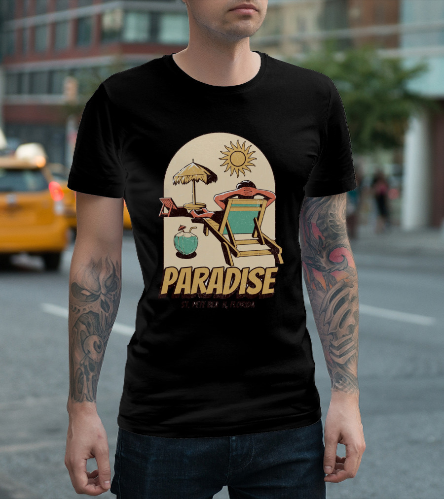 Paradise St. Pete Beach Florida Retro Sun Lounger and Cocktail Scene T-Shirt