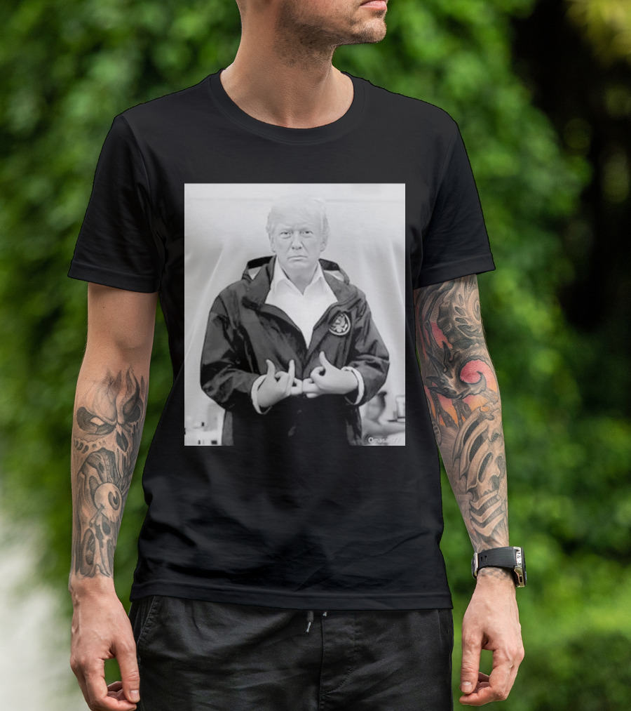 Donald Trump Suwoo Gang Black And White Jacket Image T-Shirt