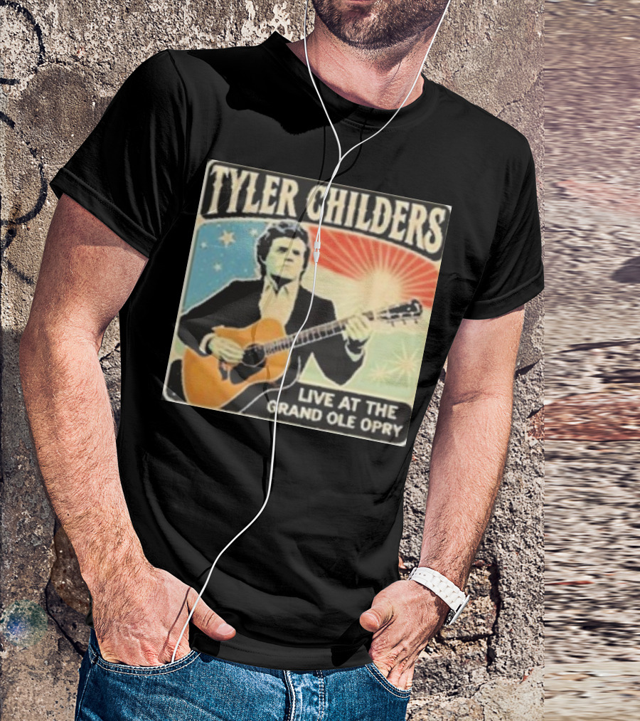 Tyler Childers Live Performance With Guitar At The Grand Ole Opry Iconic Event T-Shirt