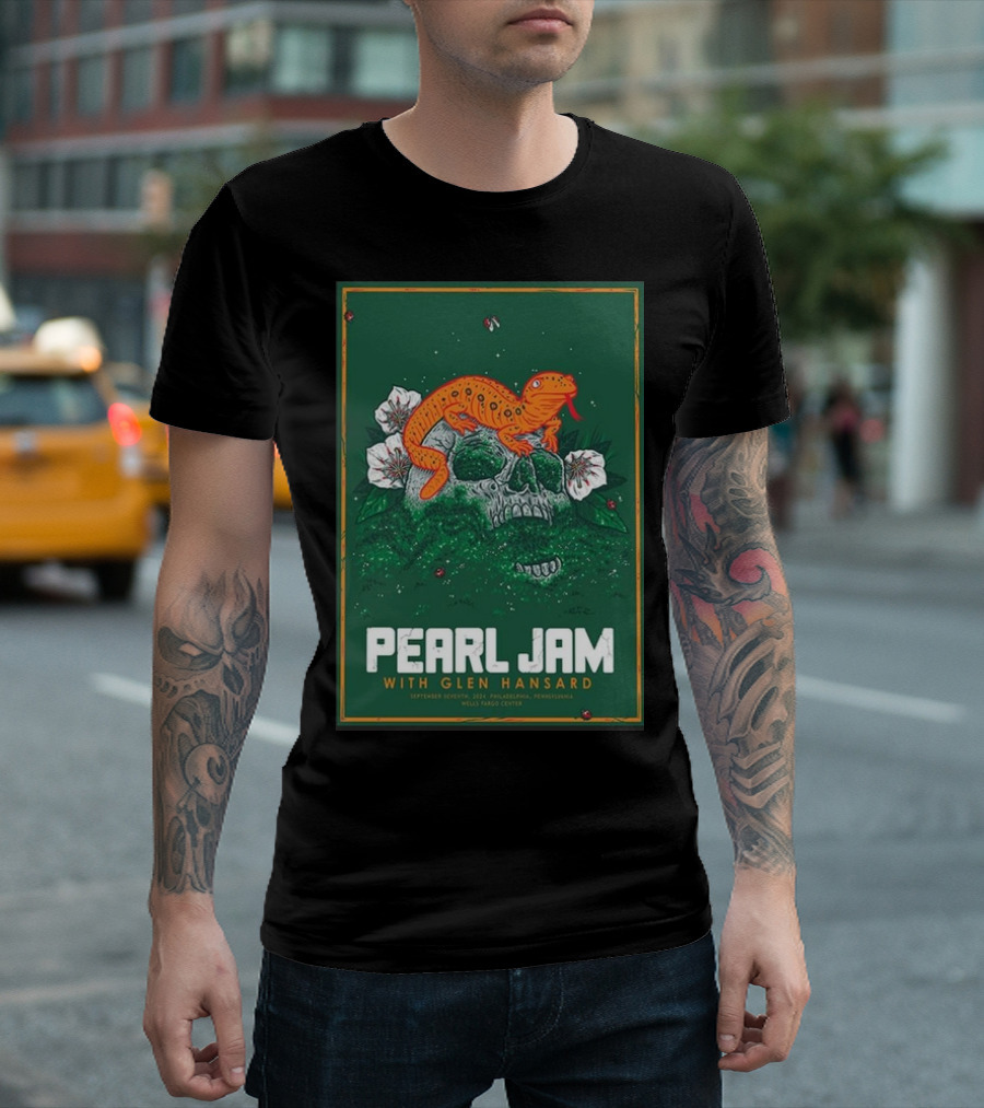 Pearl Jam With Glen Hansard Skull And Salamander Art Philadelphia Pennsylvania September 7 2024 Wells Fargo Center T-Shirt