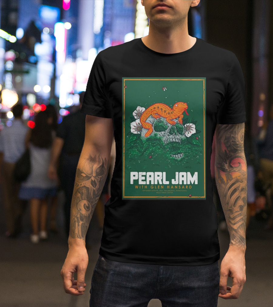 Pearl Jam With Glen Hansard Skull And Salamander Art Philadelphia Pennsylvania September 7 2024 Wells Fargo Center T-Shirt