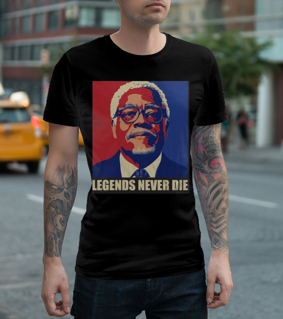 Rest In Peace James Earl Jones Legends Never Die Pioneering Icon of Film and Stage T-Shirt