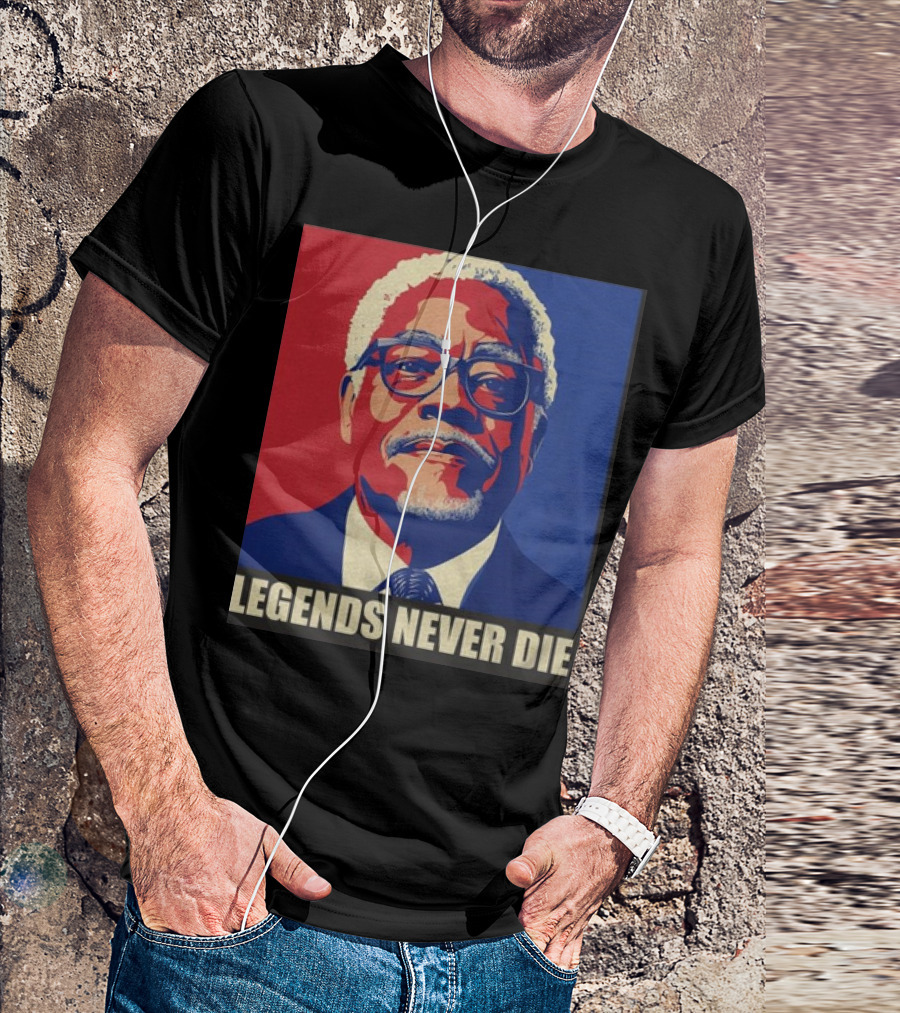 Rest In Peace James Earl Jones Legends Never Die Pioneering Icon Of Film And Stage T-Shirt