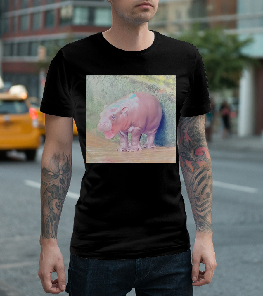 Moo Deng Baby Hippo Close-Up Photography T-Shirt