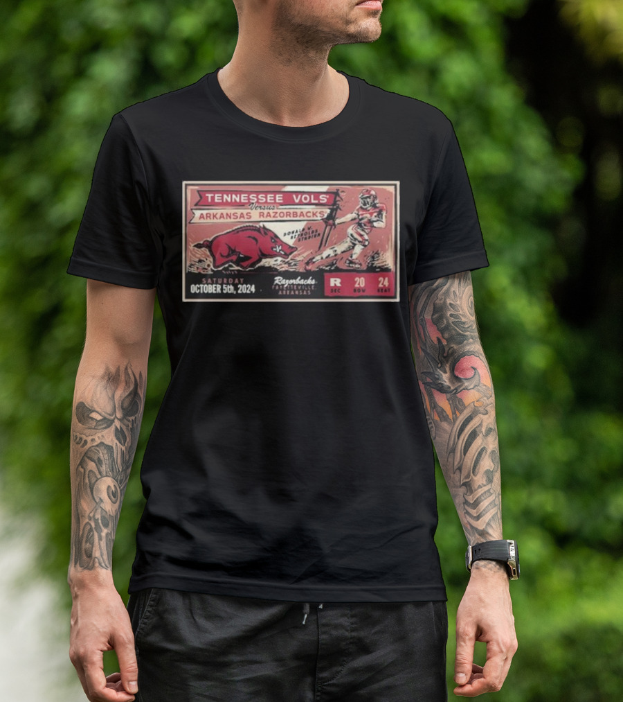 Tennessee Vols Versus Arkansas Razorbacks Football October 5 2024 Donald W Reynolds Razorback Stadium Fayetteville T-Shirt
