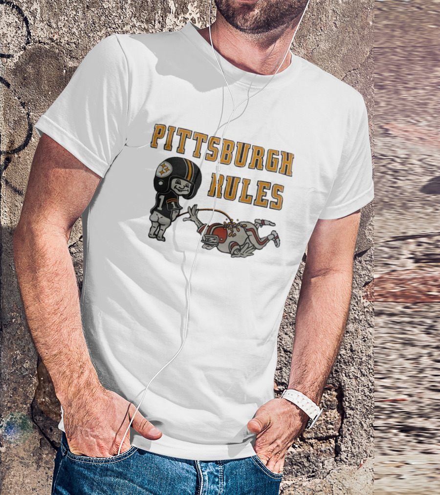 Pittsburgh Rules Steelers Peeing Cleveland Browns T-Shirt