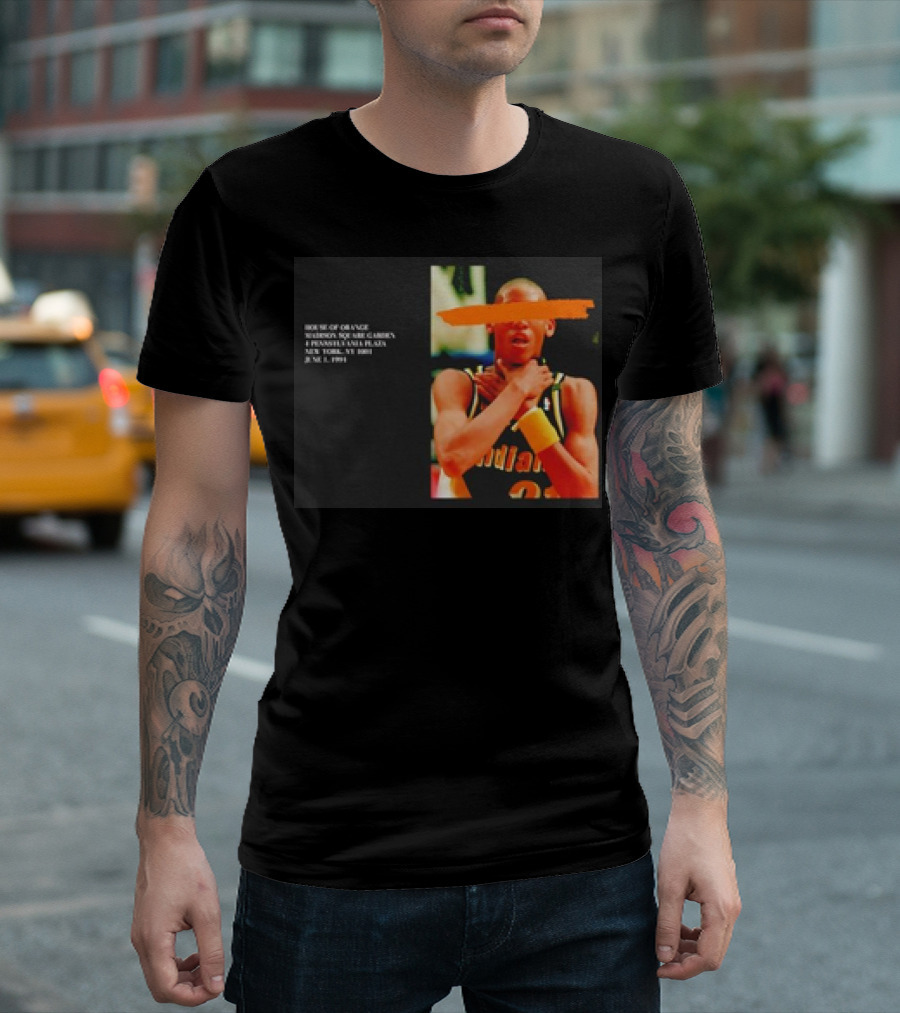 Reggie Miller Choke Gesture MSG 4 Pennsylvania Plaza June 1 1994 T-Shirt