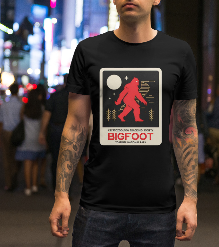 Bigfoot Cryptozoology Tracking Society Moonlit Yosemite National Park T-Shirt