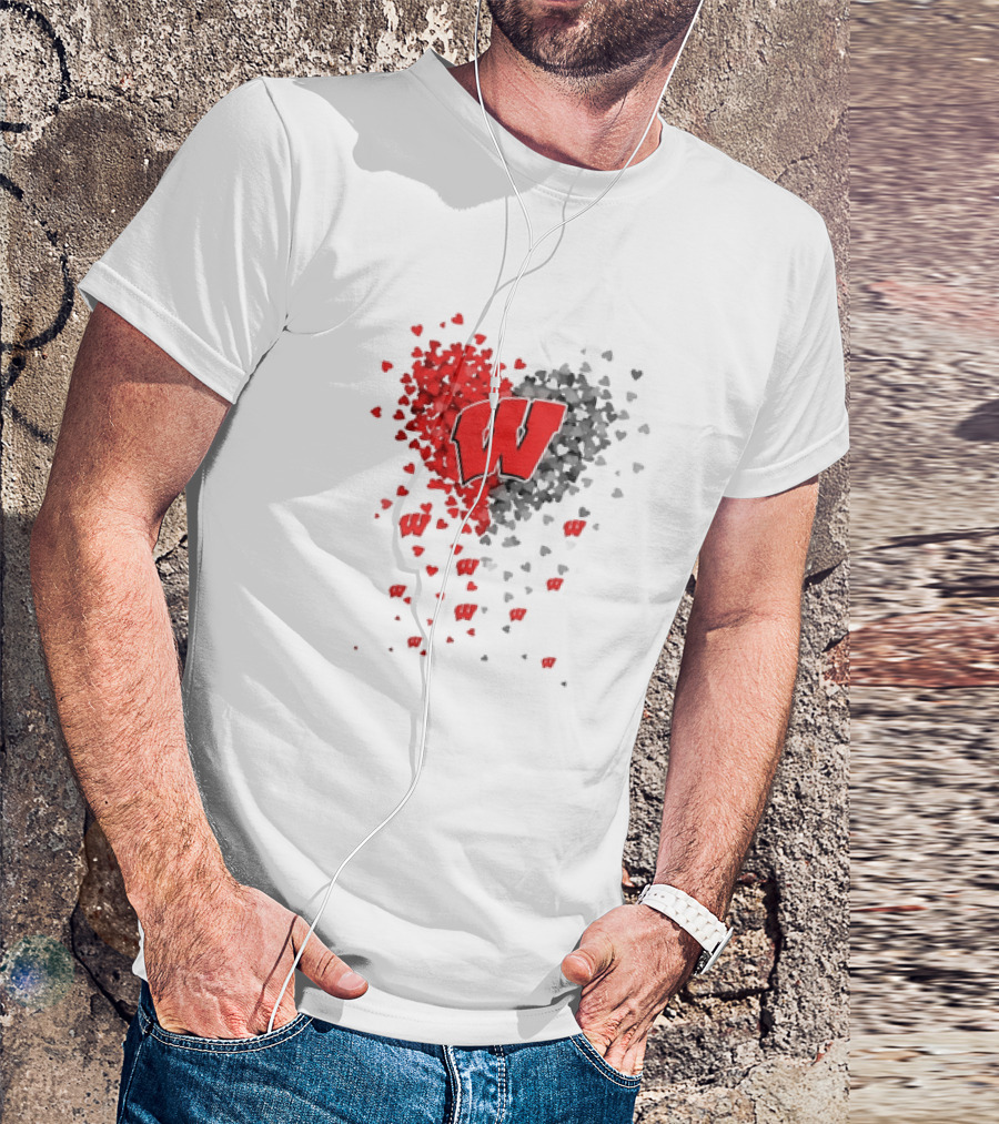 Wisconsin Badgers 2024 Heart Full Of Football W T-Shirt