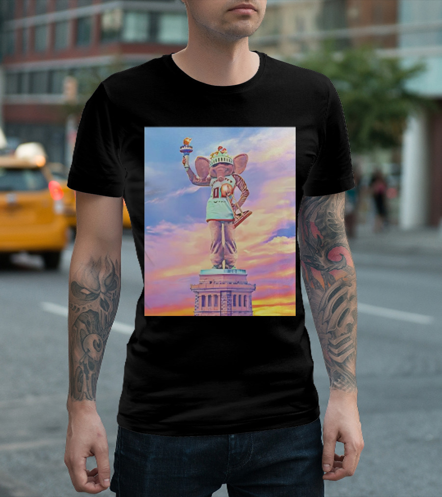 New York Liberty 2024 WNBA Champs Ellie The Elephant Statue Of Liberty Basketball Trophy T-Shirt