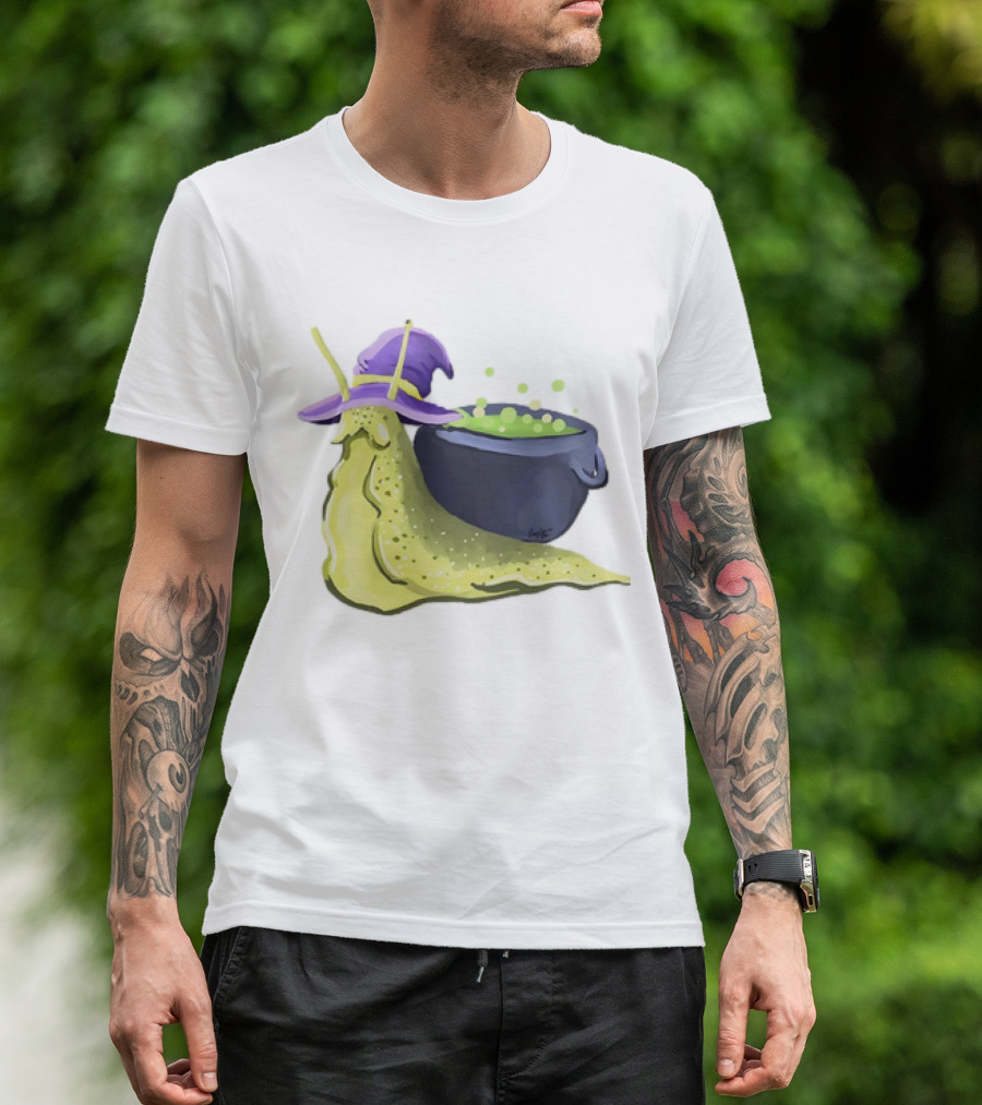 Cauldron Snail Classic Witch Hat Potion Magic T-Shirt
