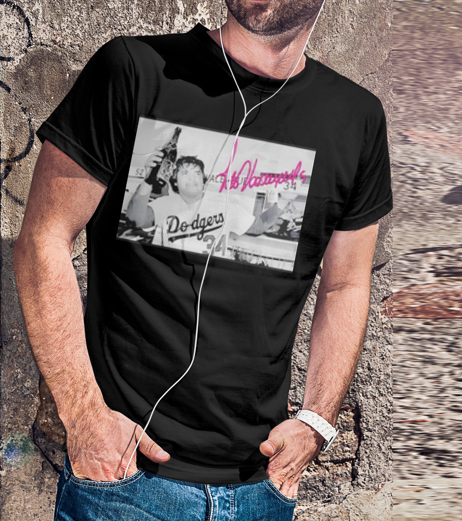 Dodgers Fernando Valenzuela Vintage Photo With Signature Baseball T-Shirt