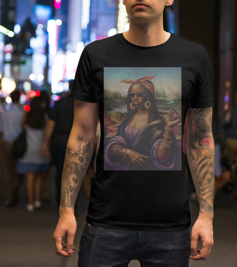 Mona Leisha Funny Retro Sunglasses Bandana T-Shirt