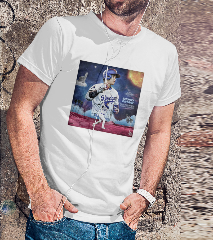 Shohei Ohtani Los Angeles Dodgers Silver Slugger Award Winner MLB Home Decor T-Shirt
