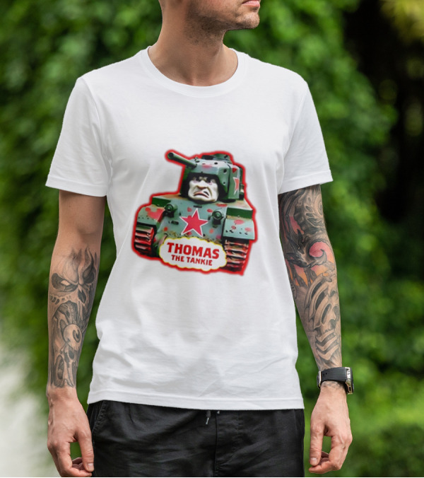 THOMAS THE TANKIE Green Camouflage Tank Red Star Cartoon Face T-Shirt