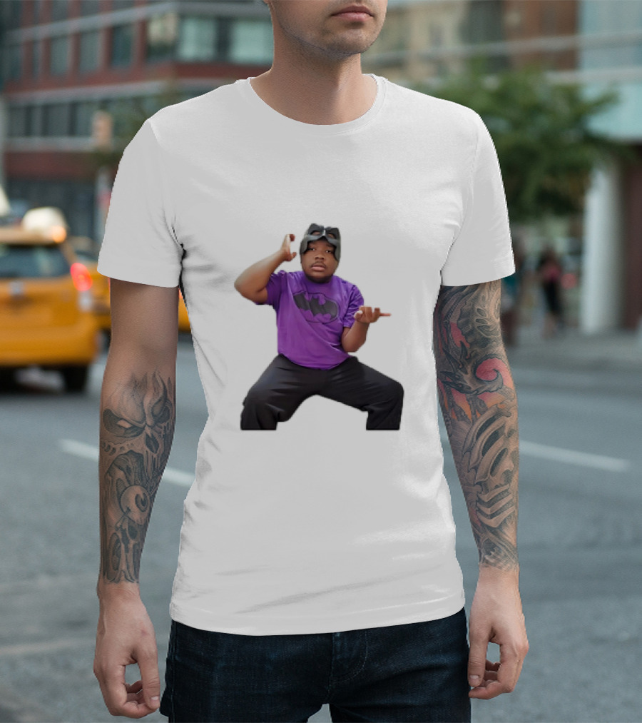 Darius Tiktok Autism Irisa Classic Batman Mask and Pose T-Shirt