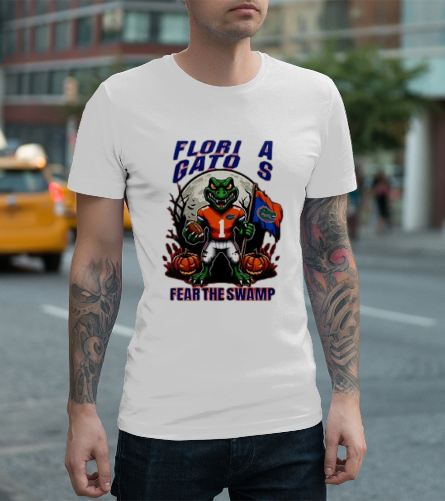 Florida Gators Halloween Fear The Swamp Go Gators Pumpkins Halloween Moon T-Shirt
