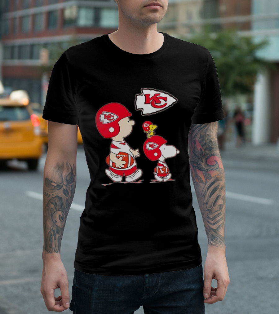 Peanuts Characters In Kansas City Chiefs Football Gear With KC T-Shirt
