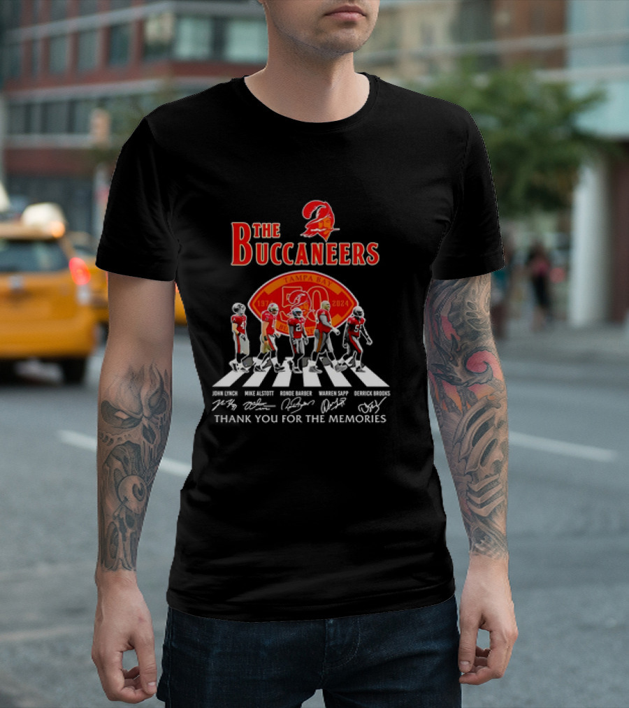 The Buccaneers 1974 2024 Tampa Bay Walking Across Thank You For The Memories John Lynch Mike Alstott Ronde Barber Warren Sapp Derrick Brooks Signatures T-Shirt