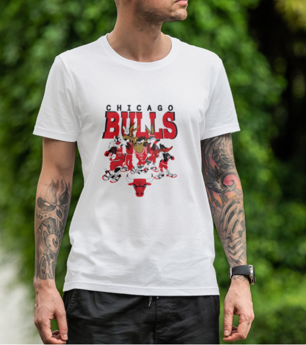 Chicago Bulls Looney Tunes NBA Basketball Cartoon Characters T-Shirt