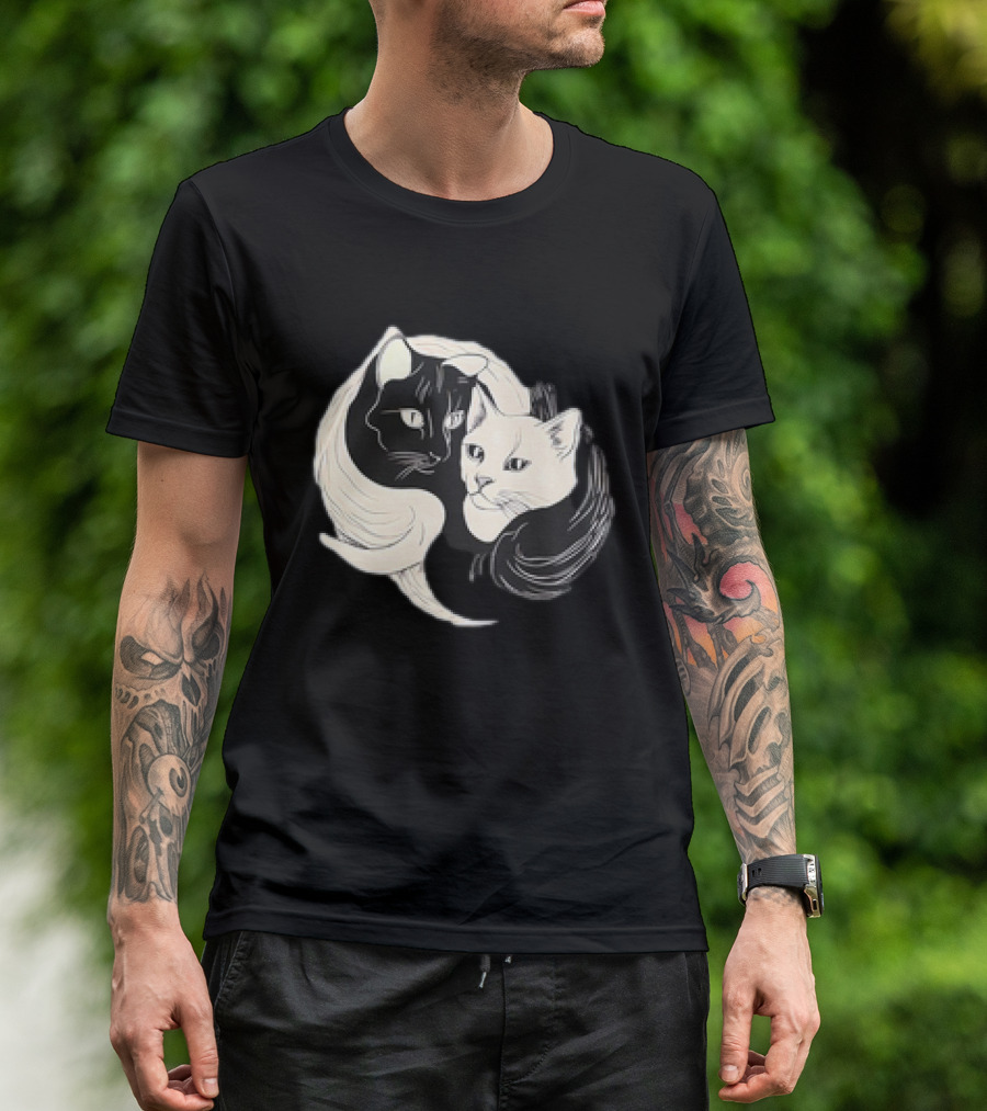Yin Yang Cats Black And White Circle Harmony T-Shirt