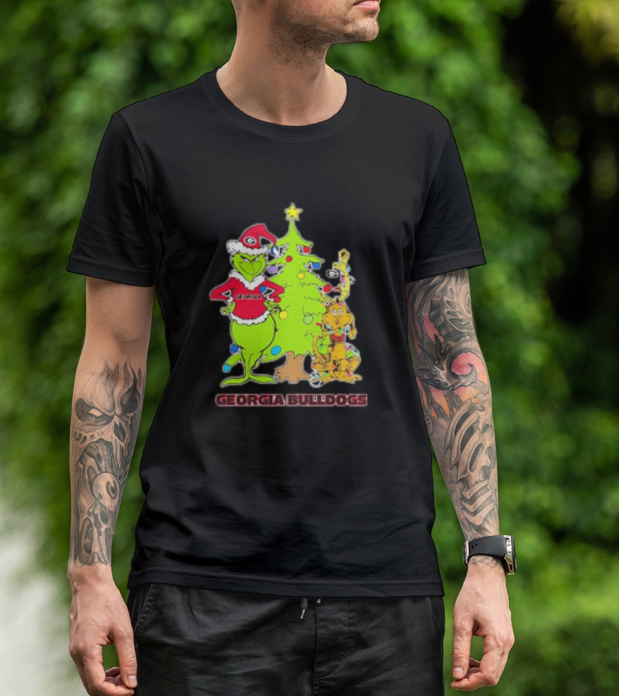 Georgia Bulldogs Grinch Christmas Tree Football T-Shirt