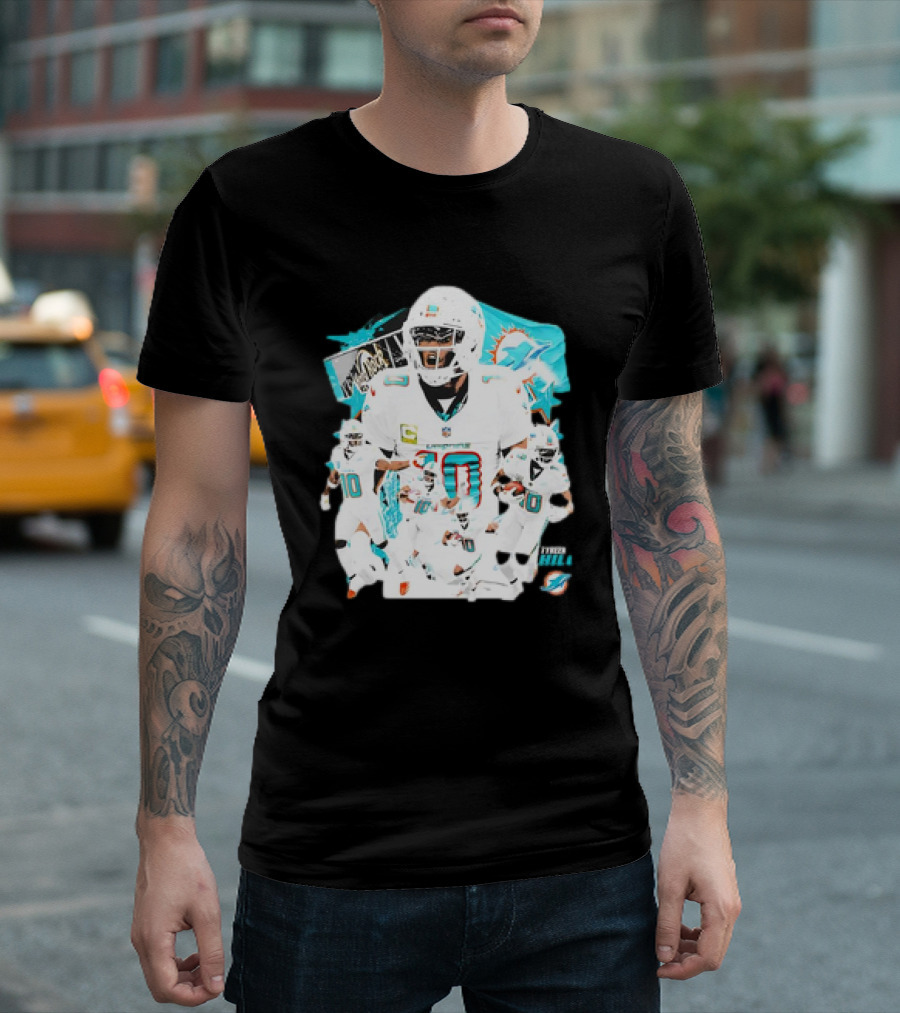Tyreek Hill Miami Dolphins NFL Football 90s T-Shirt
