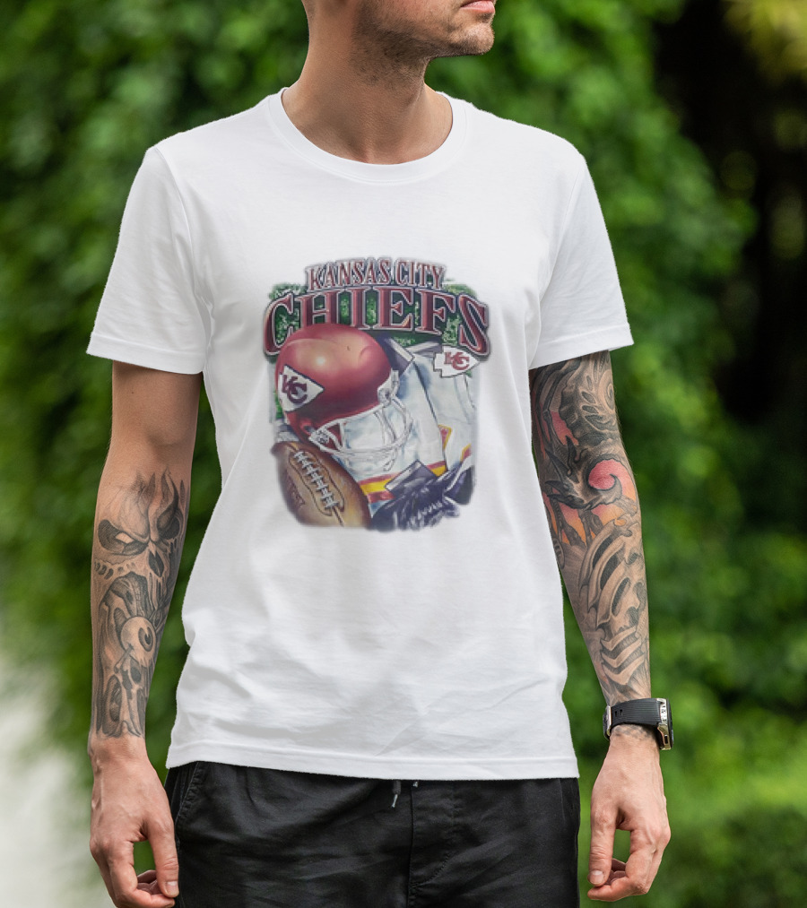 Kansas City Chiefs Helmet Football NFL KC Chiefs Est 1960 T-Shirt