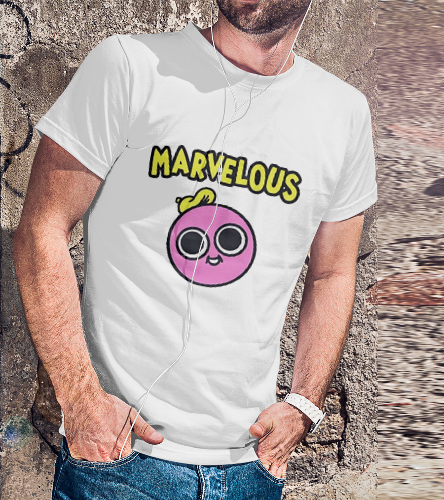 MARVELOUS Cute Pink Smiley Face With Large Eyes And Yellow Hair T-Shirt