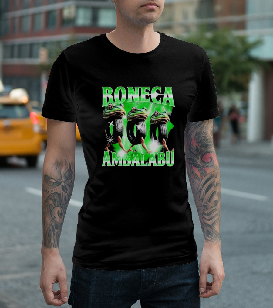 Boneca Ambalabu Frog Head with Tires and Green Lightning T-Shirt