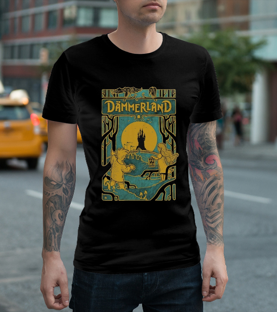 Dämmerland 2 Cover Yellow Moon Gothic Castle Fantasy Adventure T-Shirt