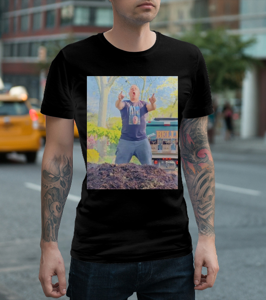 Feiner Mulch King Of The Mulch Bell Topsoil T-Shirt