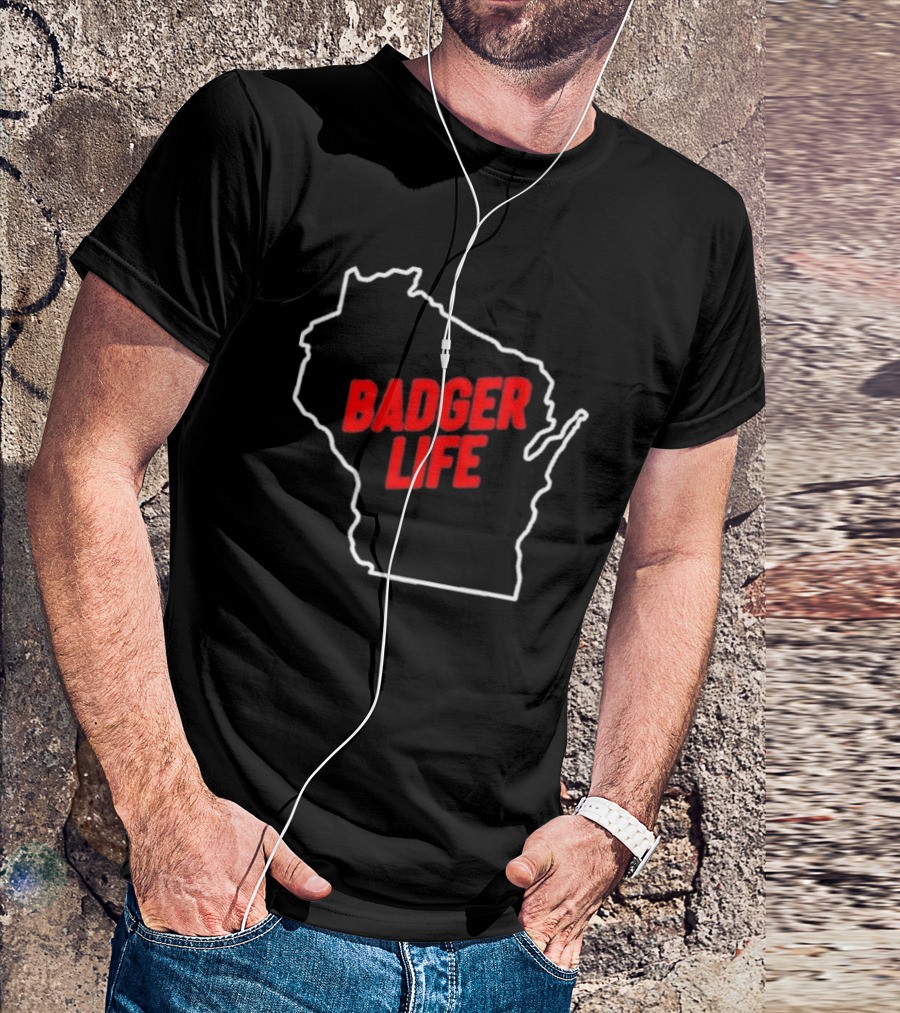 America's Dairyland Wisconsin Badger Life Map Design T-Shirt