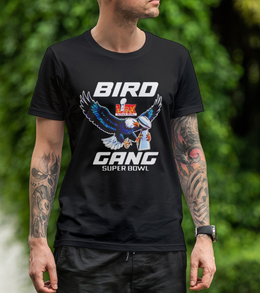 Bird Gang Super Bowl LIX Champions Eagle Swooping Trophy T-Shirt