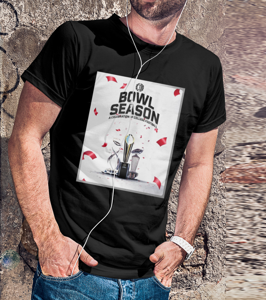 Bowl Season 2025 Celebration Of College Football Trophies And Confetti T-Shirt