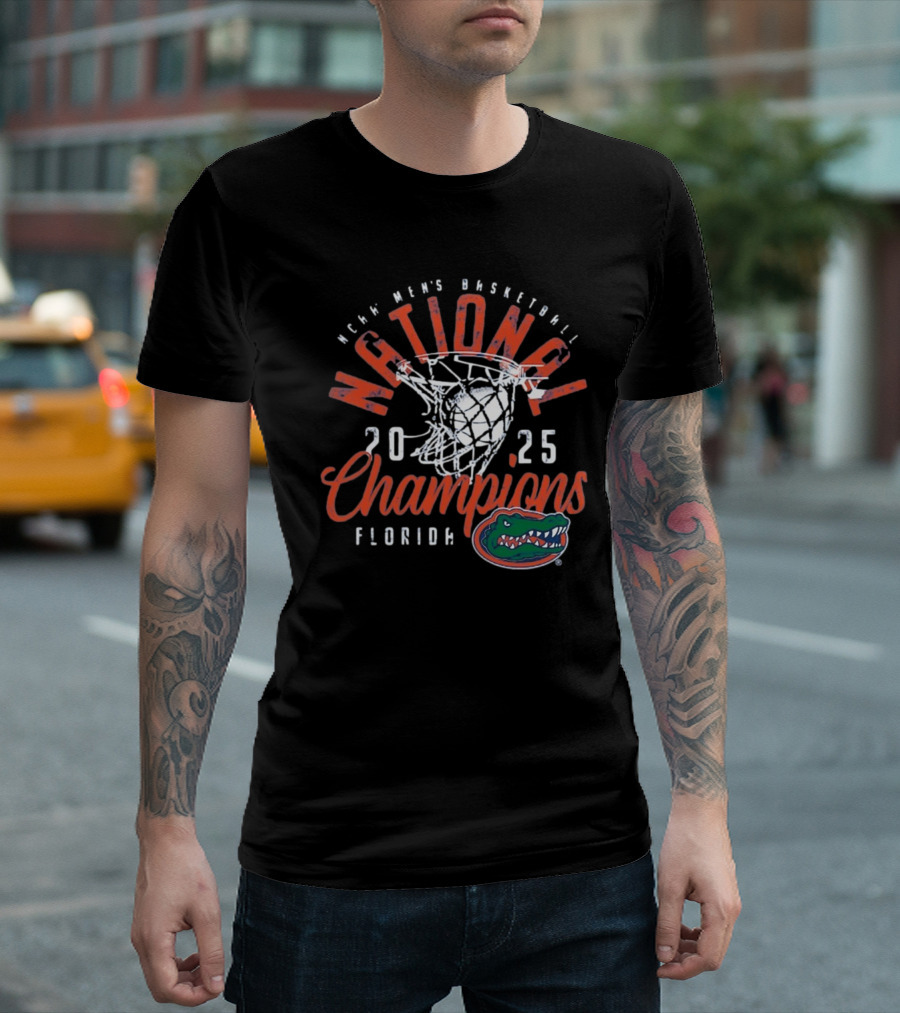 Florida Gators NCAA Men’s Basketball National Champions Distressed Net 2025 Win Houston Cougars Vintage T-Shirt