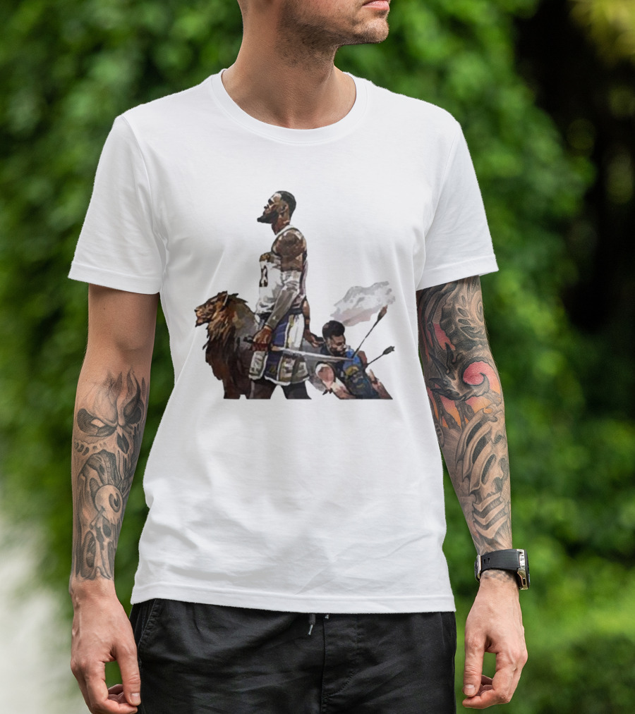 Lebron James Riding Lion Defeats Stephen Curry In Warrior Duel T-Shirt